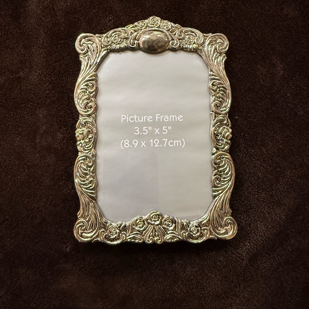 Vintage Ornate Silver Metal Picture Frame